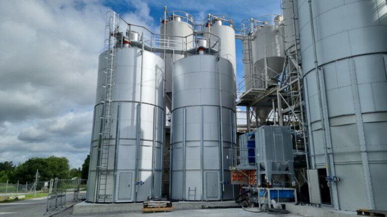 Startsida 6 silo for spackel i glanshammar